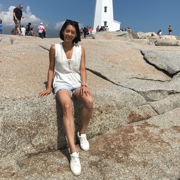 Posher Kelly - Picture 2 of 3